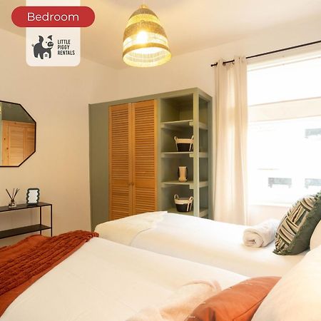 2 Bedroom Apartment By Littlepiggyrentals Short Lets & Serviced Accommodation Leicester With Wi-Fi, Free Parking & Outdoor Area Room photo